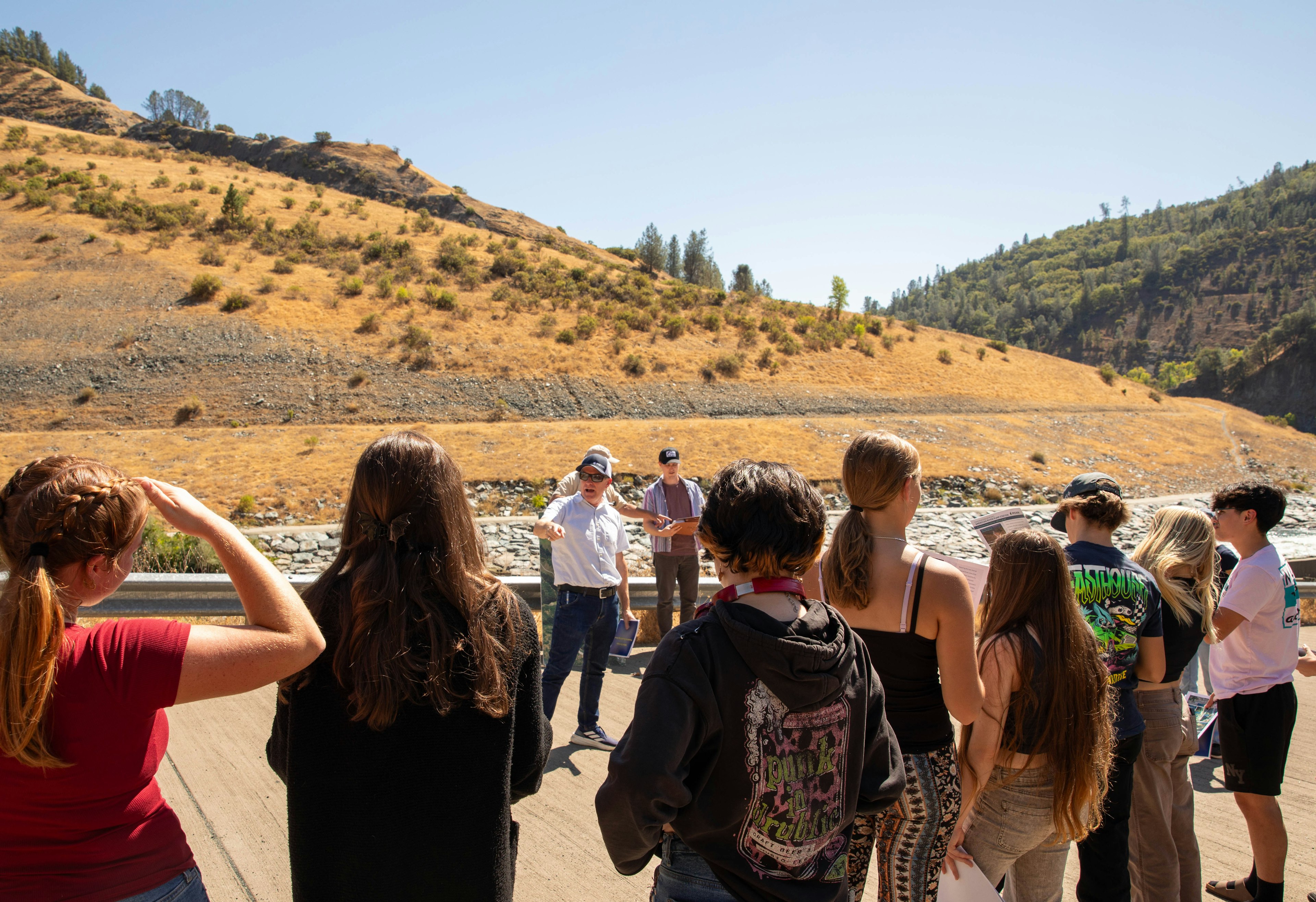 Foresthill High School students touring Auburn Dam site